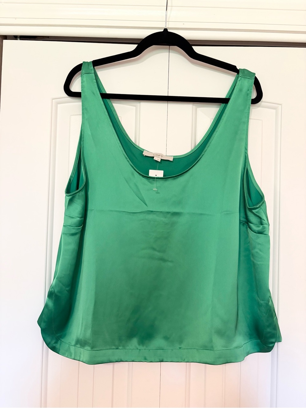 NWT Loft Silky Green Scoop Neck Tank Top